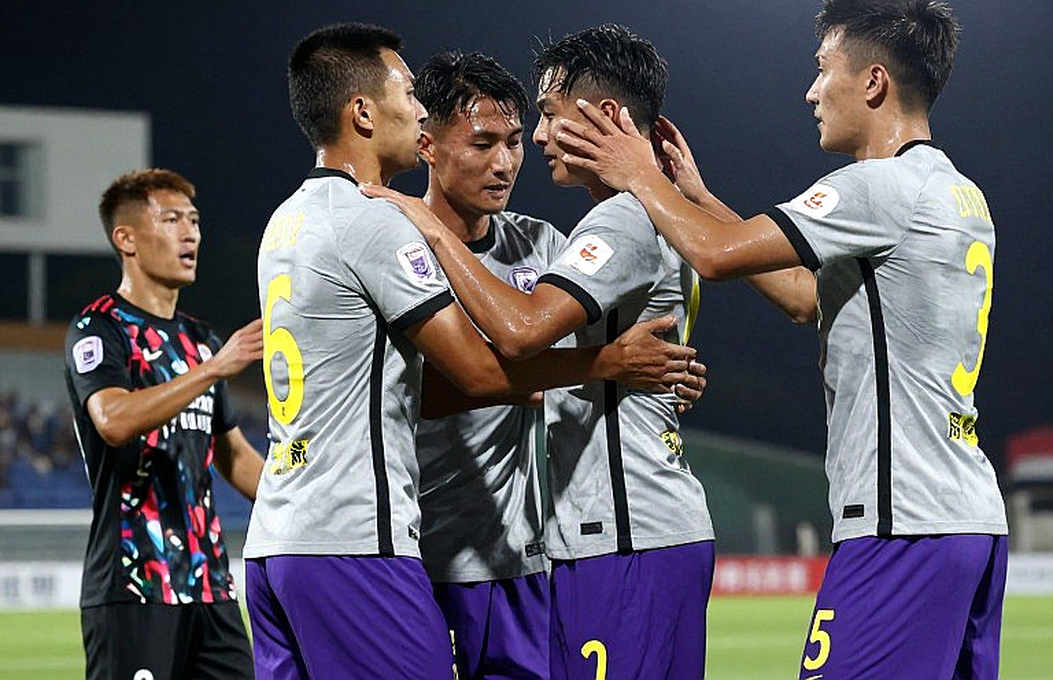 Klopp bảo vệ Wirtz: khi tiếng ồn 116 triệu bảng lấn át biên bản trận đấu
