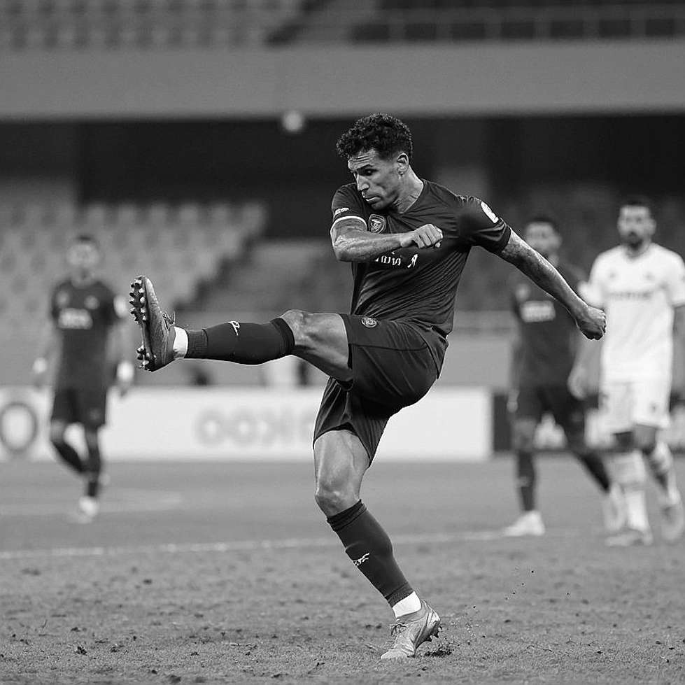 Messi ở Oviedo: ba trụ cột đỡ lấy một hệ thống, và phần dữ liệu không ai đọc