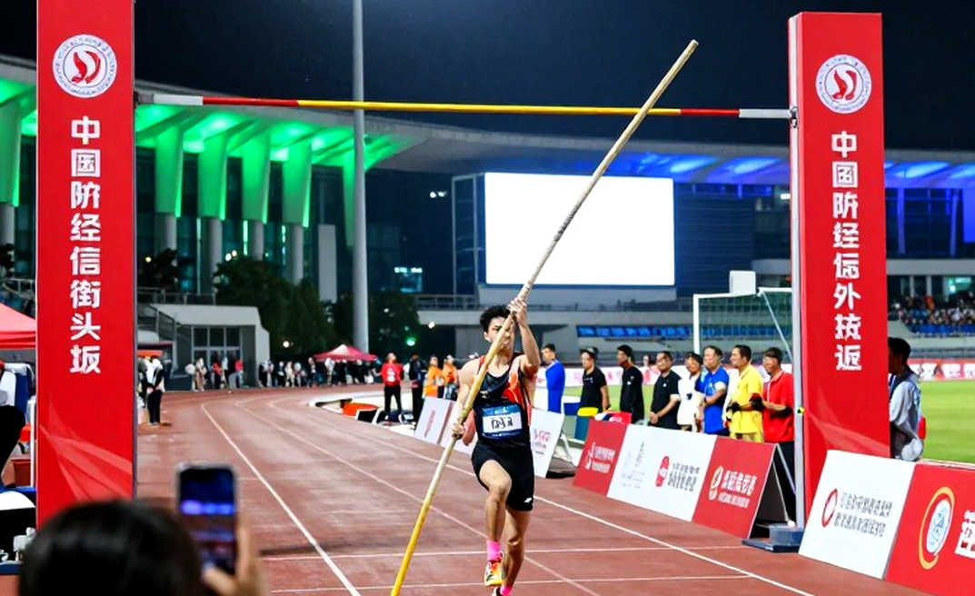 Amy Hunt chạy 22.16s tại Diamond League Final: Thành tích mùa giải tốt nhất nhưng mệt mỏi đang bắt kịp cô gái trẻ