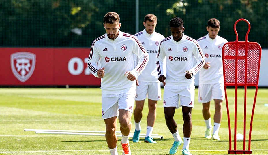 Mùa quốc tế của những ghế huấn luyện viên mới: Tuchel đối đầu Tây Ban Nha, Klopp chia đôi đội hình Đức