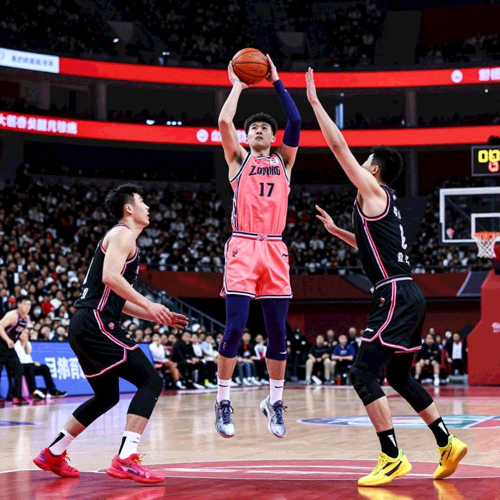 LA Clippers nhận án phạt nặng chưa từng có: 5 pick vòng 1 bị tịch thu, Steve Ballmer bị cấm 1 năm LA Clippers nhận án phạt nặng chưa từng có: 5 pick vòng 1 bị tịch thu, Steve Ballmer bị cấm 1 năm