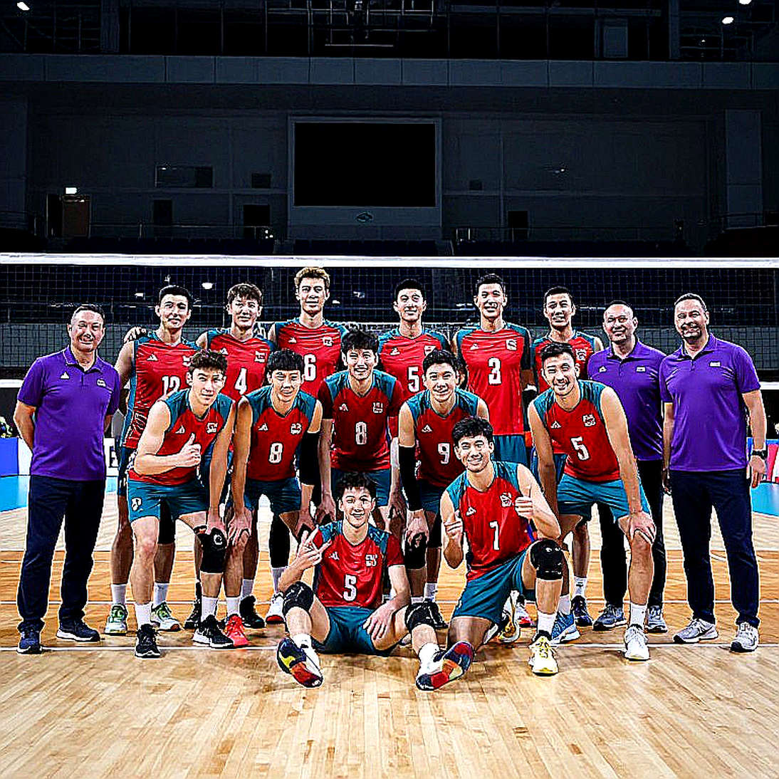 Brazil lần thứ 16 liên tiếp vô địch bóng chuyền nữ Nam Mỹ: chiến thắng 3-0 và hai dữ kiện còn treo